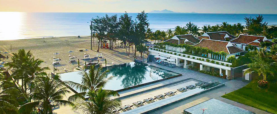 Pullman Danang Beach Resort *****